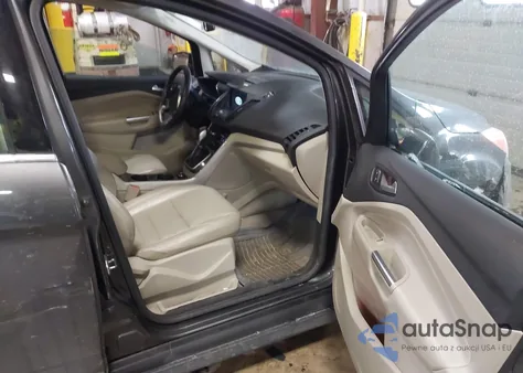 2016 Ford C-Max Hybrid Sel z USA, uszkodzony, nr VIN 1FADP5BU9GL101580